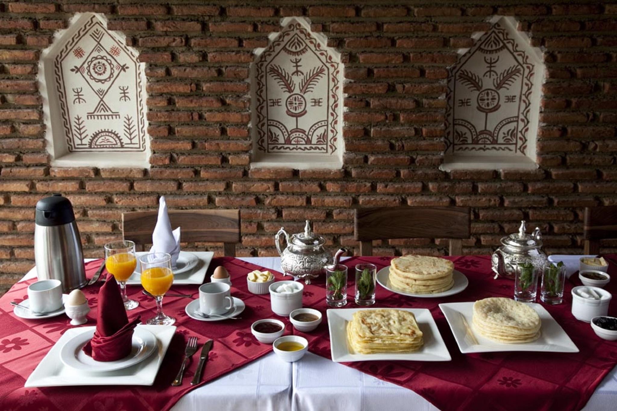 Kasbah Illy Hotel Demnate Buitenkant foto
