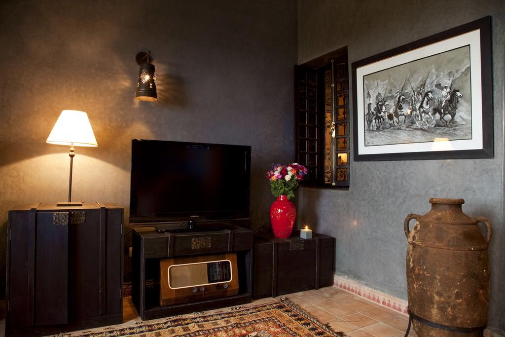 Kasbah Illy Hotel Demnate Buitenkant foto