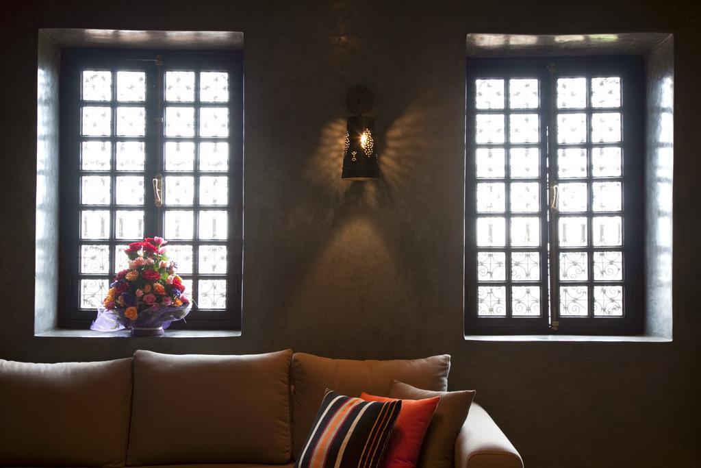 Kasbah Illy Hotel Demnate Buitenkant foto